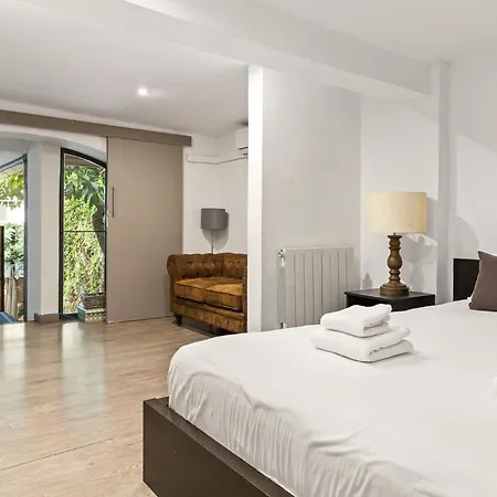 Hotel Fabulous & Unforgettable